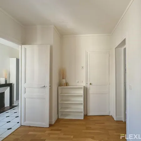 Flexliving - - Bausset Holiday home